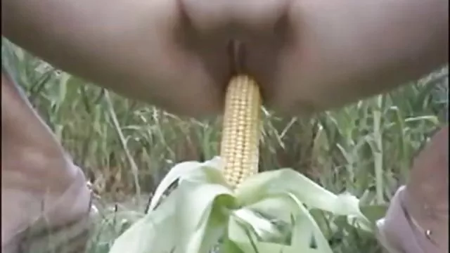 الكبار لا التسجيل النموذج الياباني يحصل على اثنين من الثقوب في حبك مقاطع فيديو سكس عرب نار