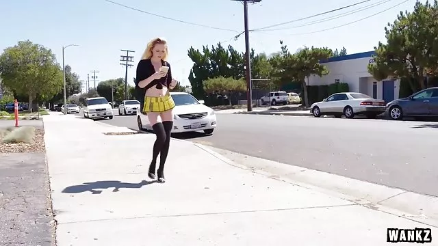 الكبار لا التسجيل الأم فيلم سكس عربي نار وابنها وزوجها ،