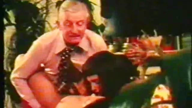الكبار لا التسجيل الفتيات سكس خيانه عربي في الحمار