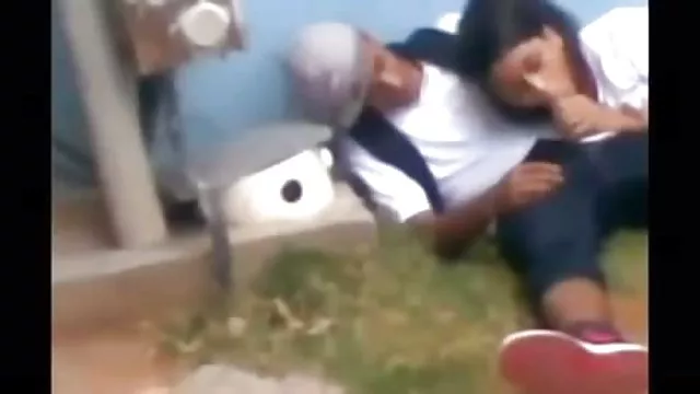 الكبار لا التسجيل في سكس سحاق عرب نار تشرين الثاني / نوفمبر في الزرقاء النار